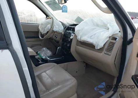 2010 Ford Escape Limited из США, поврежденный, VIN 1FMCU0EG5AKA43595